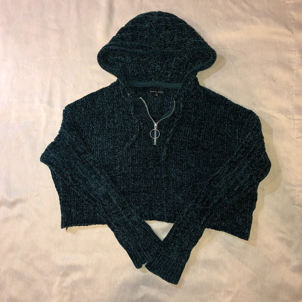 Kendall & Kylie Cropped knit sweater